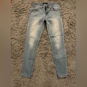 Aeropostale Skinny Jeans size 8